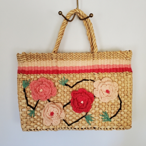 Unknown Handbags - Vintage Floral Woven Purse